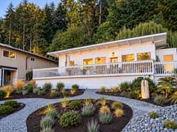 Sunset Cottage in Lagoon Point - Image 2